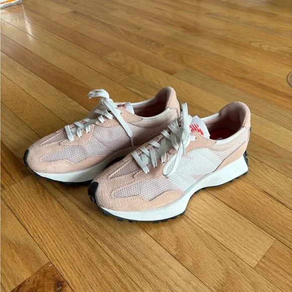 New Balance Women's 327 Pink and White Sneakers - Picture 3 of 7